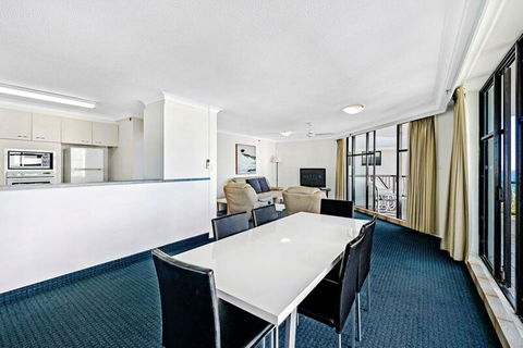 ULTIQA Beach Haven On Broadbeach - Holiday Great Ocean Road 37