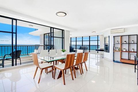 ULTIQA Beach Haven On Broadbeach - Holiday Great Ocean Road 28
