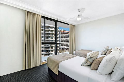 ULTIQA Beach Haven On Broadbeach - Holiday Great Ocean Road 44