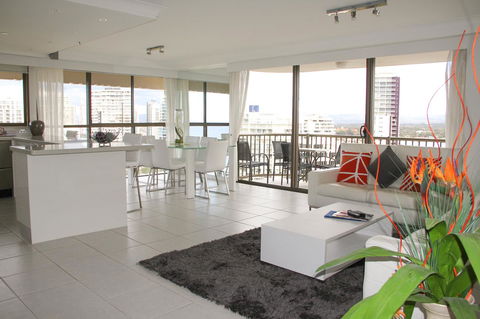 De Ville Apartments - Holiday Great Ocean Road 14