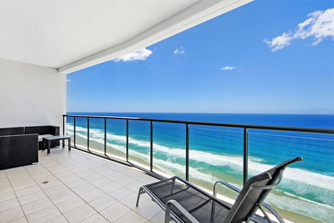 ULTIQA Air On Broadbeach - Holiday Great Ocean Road 14