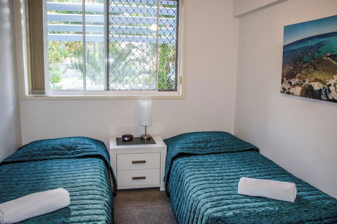 Surfers Beach Holiday Apartments - Holiday Great Ocean Road 20