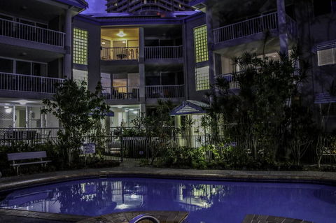 Surfers Beach Holiday Apartments - Holiday Great Ocean Road 23