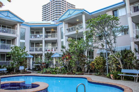 Surfers Beach Holiday Apartments - Holiday Great Ocean Road 3