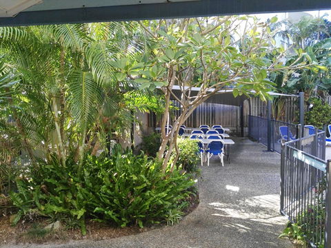 Surfers Beach Holiday Apartments - Holiday Great Ocean Road 12