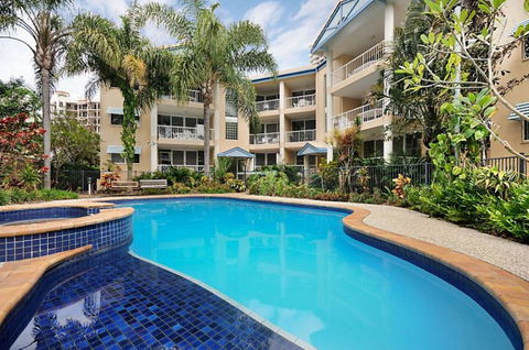 Surfers Beach Holiday Apartments - Holiday Great Ocean Road 5