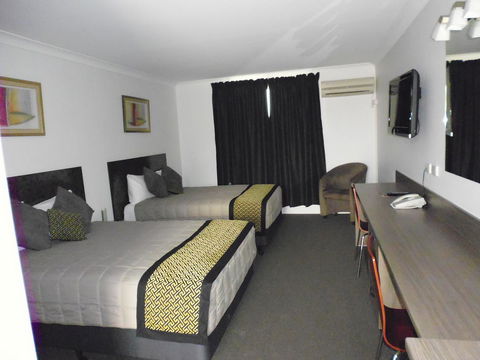 Burke & Wills Motor Inn - Holiday Great Ocean Road 24