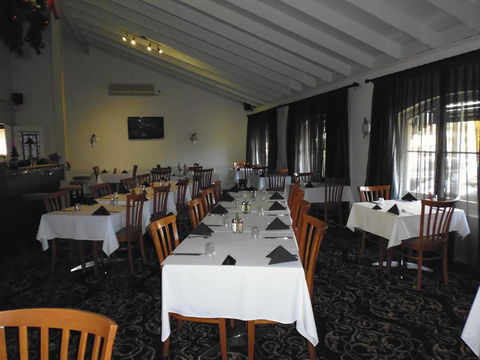 Burke & Wills Motor Inn - Holiday Great Ocean Road 8