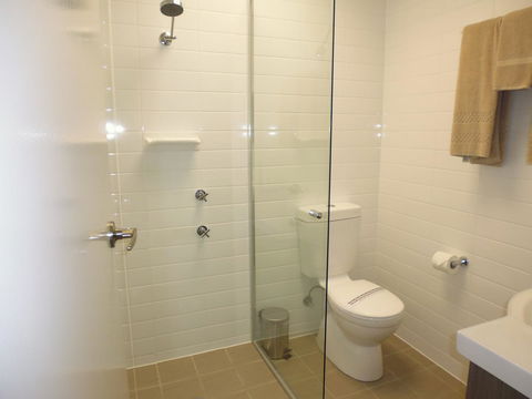 Burke & Wills Motor Inn - Holiday Great Ocean Road 21