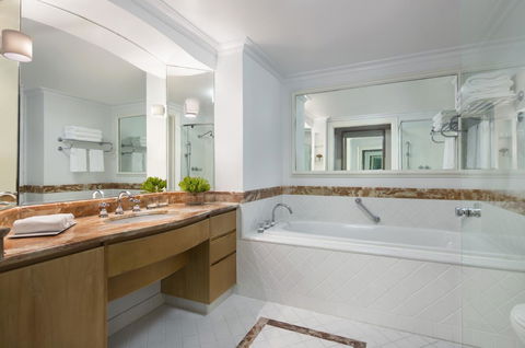 JW Marriott Gold Coast Resort & Spa - Holiday Great Ocean Road 11