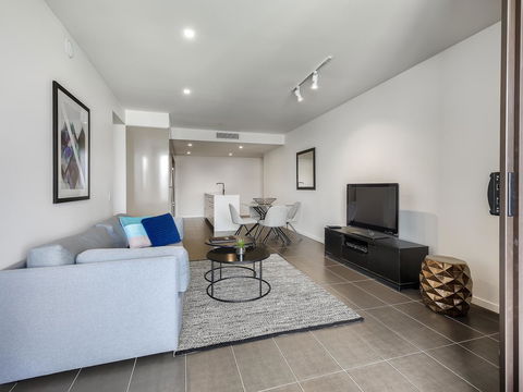 Opera Apartments South Brisbane - Holiday Great Ocean Road 1