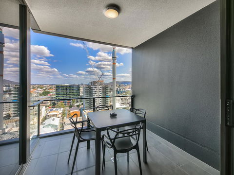 Opera Apartments South Brisbane - Holiday Great Ocean Road 22