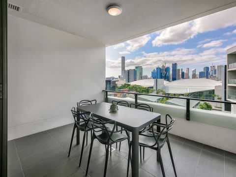 Opera Apartments South Brisbane - Holiday Great Ocean Road 19