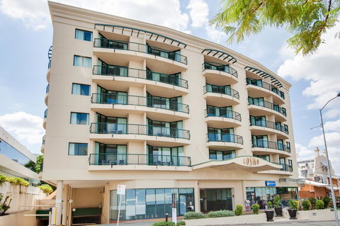 Central Cosmo Apartment Hotel - Holiday Great Ocean Road 13