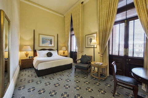 Treasury Brisbane - Holiday Great Ocean Road 37
