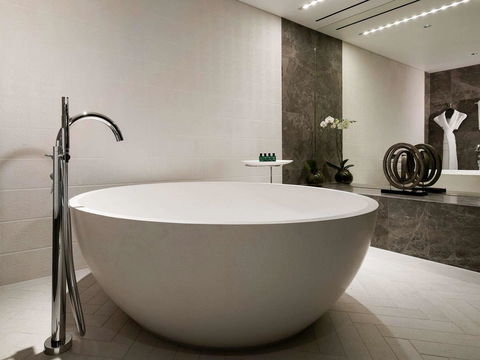 Sofitel Brisbane Central - Holiday Great Ocean Road 34