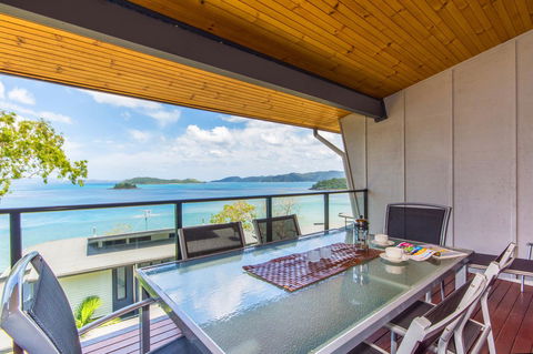 Shorelines Apartments On Hamilton Island By HIHA - Holiday Great Ocean Road 1