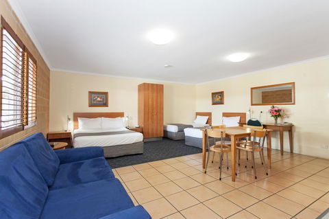 Windmill Motel & Events Centre - Holiday Great Ocean Road 14