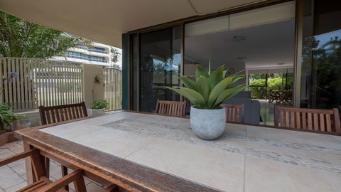 Norfolk Luxury Beachfront Apartments - Holiday Great Ocean Road 23