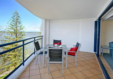 Just Perfect Apartment With Ocean Views - Holiday Great Ocean Road 1