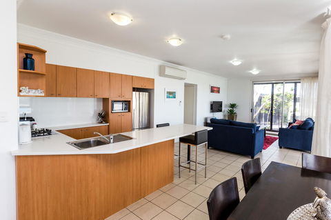 Oasis Apartments On Hamilton Island By HIHA - Holiday Great Ocean Road 3