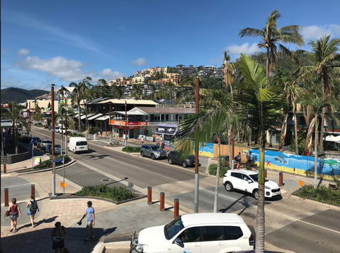 Location! 2BR Town View Unit In Centre Of Airlie. - Holiday Great Ocean Road 20