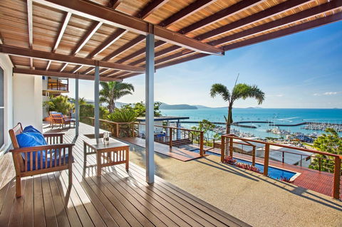 Nautilus On The Hill - Airlie Beach - Holiday Great Ocean Road 9
