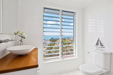 Nautilus On The Hill - Airlie Beach - Holiday Great Ocean Road 26