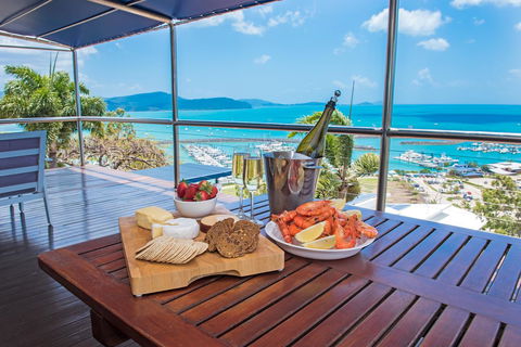 Nautilus On The Hill - Airlie Beach - Holiday Great Ocean Road 10