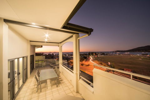 Portside Whitsunday Luxury Holiday Apartments - Holiday Great Ocean Road 18