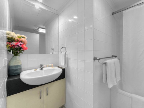Central Brunswick Apartment Hotel - Holiday Great Ocean Road 21