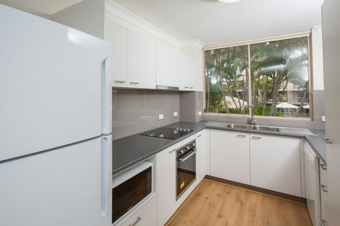 Miami Beachside Holiday Apartments - Holiday Great Ocean Road 22