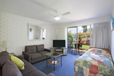 Regency Waterfront Noosa - Holiday Great Ocean Road 8