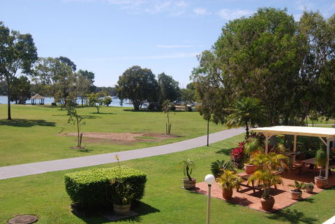 Regency Waterfront Noosa - Holiday Great Ocean Road 14