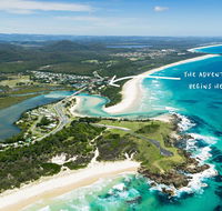 White Waves on the Beach - Holiday Great Ocean Road