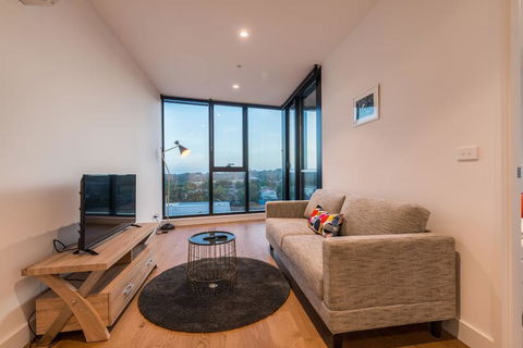Whitehorse Tower Deluxe 1 Bedroom With View - Holiday Great Ocean Road 0