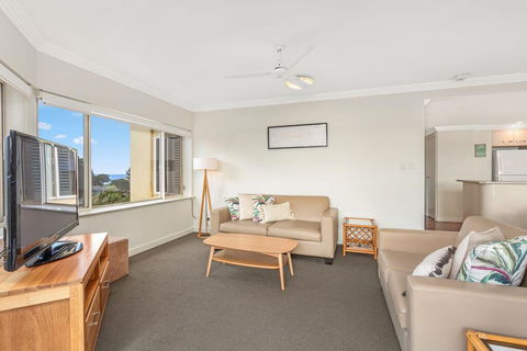 Whitesands 501 - Main Beach Location - Holiday Great Ocean Road 2