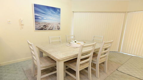 Whitesands G2 - Main Beach Location - Holiday Great Ocean Road 3