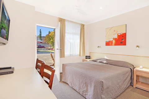 Wingham Motel - Holiday Great Ocean Road 0