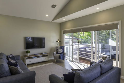 Winter Home - Our Place At Bright - Holiday Great Ocean Road 2