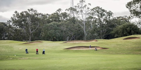 Yarrawonga Mulwala Golf Club - Holiday Great Ocean Road 2