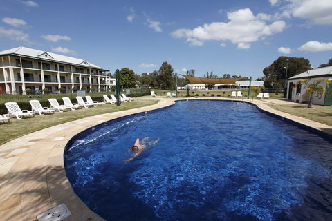 Yarrawonga Mulwala Golf Club - Holiday Great Ocean Road 0
