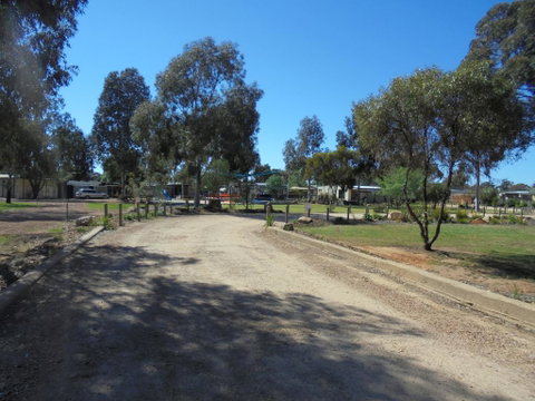 Yarrawonga Riverlands Tourist Park - Holiday Great Ocean Road 1