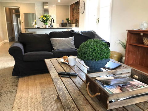 YSG The Edward Townhouse 151 - Walk To Town - Holiday Great Ocean Road 0