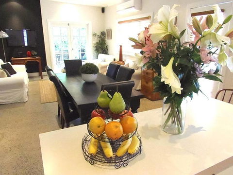 YSG The Edward Townhouse 157 - Steps To Town - Holiday Great Ocean Road 0