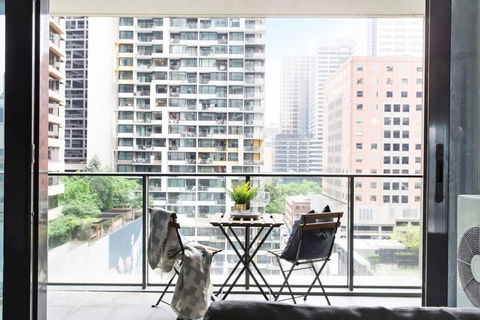 A Cozy 2BR Apt Opposite Southern Cross Station - Holiday Great Ocean Road 1