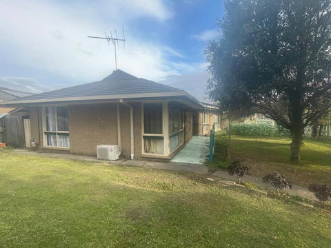 A Home Away From Home - Holiday Great Ocean Road 1