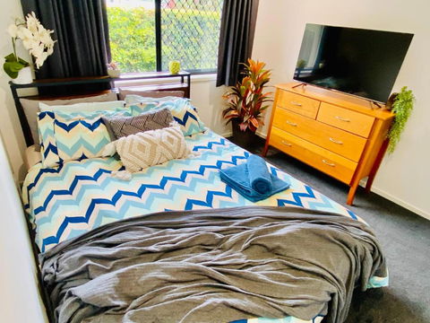 A Peaceful Private Home Away From Home In Pacific Pines - Holiday Great Ocean Road 1