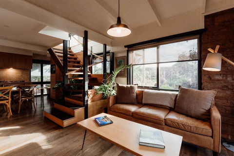 A Stylish And Unique Retreat At Surf Beach - Holiday Great Ocean Road 1