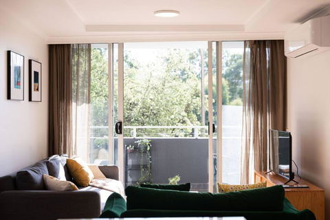A Wabi-Sabi Style Apartment At City - Holiday Great Ocean Road 0